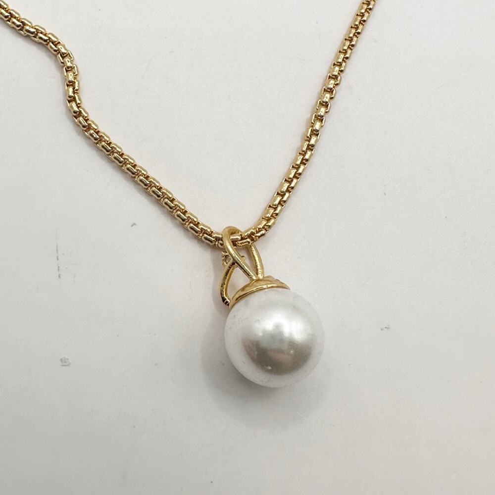 Talbots Gold Pearl Pendant Necklace NWT 17" - 19" long Minimalist Preppy Jewelry